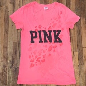 Victoria’s Secret PINK t-shirt